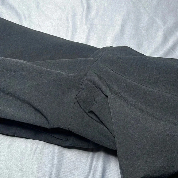 Athleta Black Cropped Nylon Pants Active Outdoor Workout Casual Performance - Picture 5 of 6